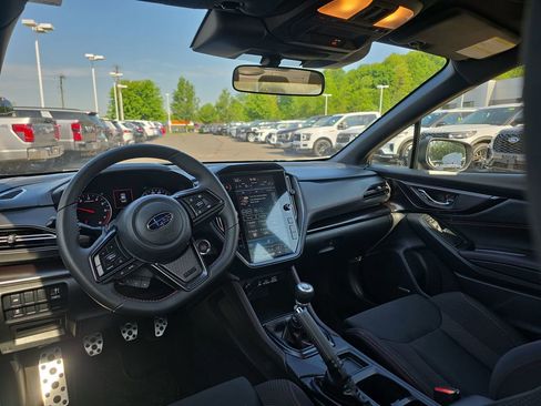 Used 2025 Subaru WRX Premium AWD/4WD image 18