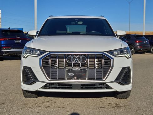 Used 2024 Audi Q3 2.0T Premium image 10