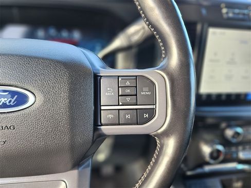 Used 2023 Ford F250 Lariat w/ Sport Appearance Package image 28