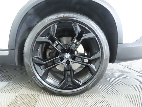 Used 2021 BMW X5 sDrive40i w/ Luxury Seating Package 2 image 32