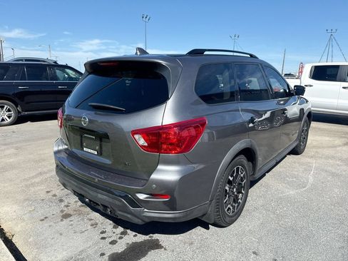 Used 2020 Nissan Pathfinder SL FWD image 5