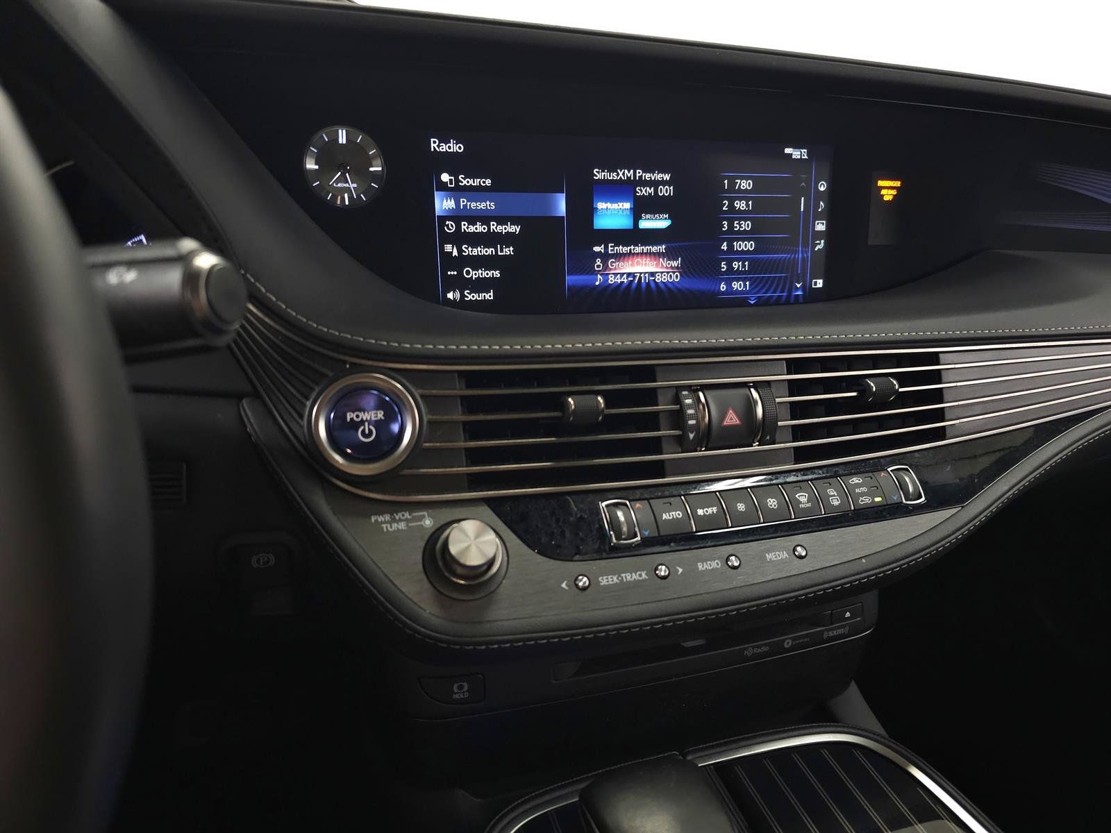 Used 2019 Lexus LS 500h AWD w/ Accessory Package (Z1) image 25