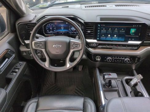 Used 2023 Chevrolet Silverado 1500 RST AWD/4WD image 19