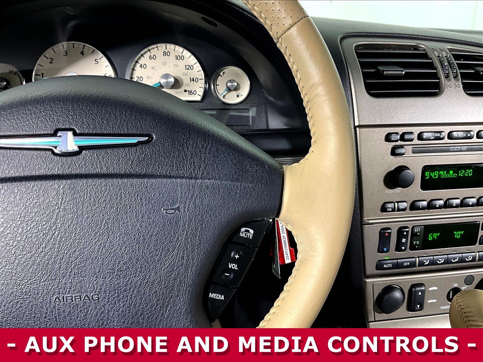 Used 2004 Ford Thunderbird RWD image 9