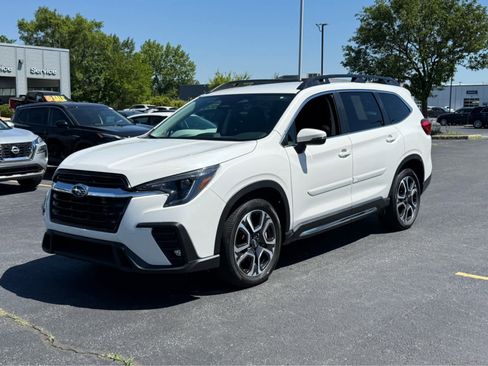 Used 2023 Subaru Ascent Limited AWD/4WD image 3