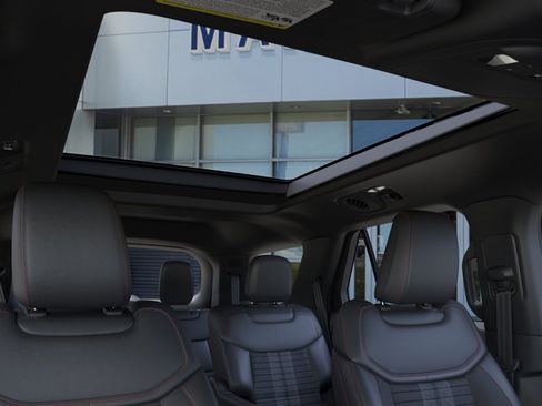 New 2026 Ford Explorer ST-Line w/ ST-Line Street Pack AWD/4WD image 23