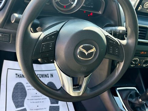 Used 2016 MAZDA MAZDA3 i Sport w/ Preferred Equipment Package image 12