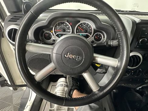 Used 2010 Jeep Wrangler Sahara w/ Trailer Tow Group AWD/4WD image 19