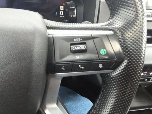 Used 2022 Mitsubishi Outlander SE image 38