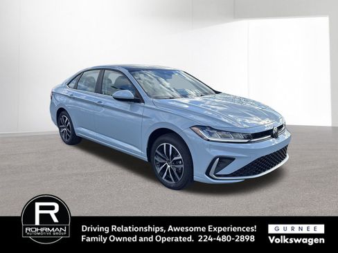 New 2026 Volkswagen Jetta SE FWD image 2