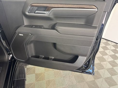 New 2026 GMC Sierra 1500 Elevation image 14