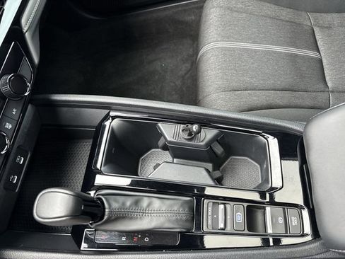 Used 2024 Honda Accord Sport image 22