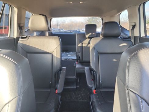 Used 2019 Volkswagen Atlas SE w/ Towing Package image 13