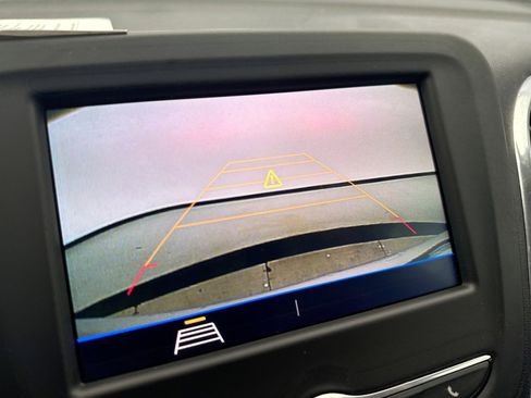 Used 2020 Chevrolet Equinox LT image 15