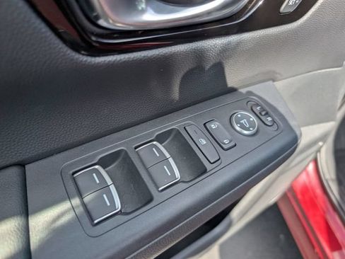 Used 2025 Honda CR-V Sport Touring image 10