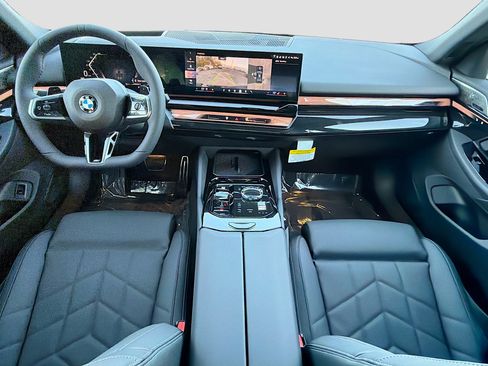 New 2027 BMW 540i xDrive w/ Executive Package AWD/4WD image 15