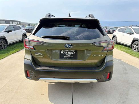 Used 2021 Subaru Outback Limited AWD/4WD image 5