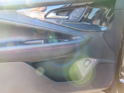 Used 2025 Chevrolet Blazer EV RS image 10