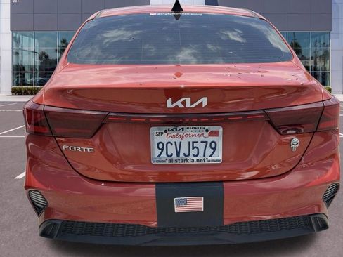 Used 2023 Kia Forte LXS FWD image 5