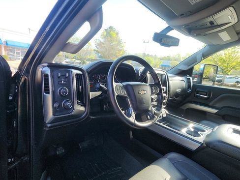 Used 2016 Chevrolet Silverado 2500 LTZ w/ Duramax Plus Package image 5