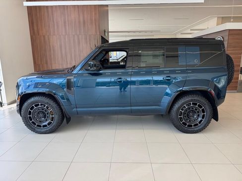 New 2026 Land Rover Defender 110 OCTA AWD/4WD image 2
