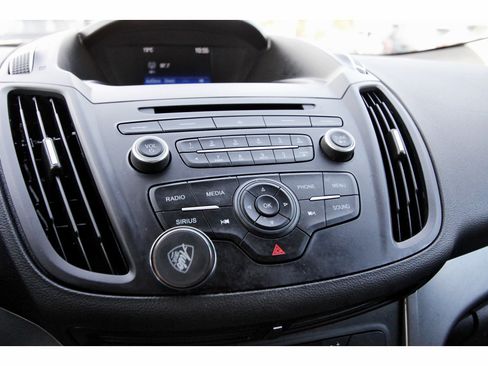 Used 2018 Ford Escape SE image 28