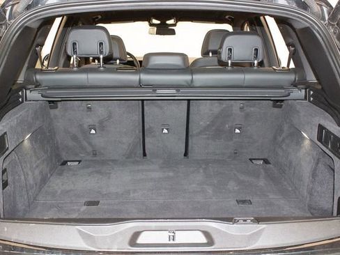 Used 2025 BMW X5 xDrive50e image 14