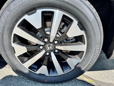 New 2026 Honda Odyssey EX-L image 32
