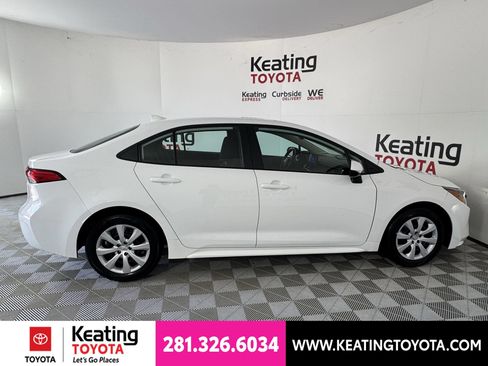 Certified 2024 Toyota Corolla LE FWD image 5
