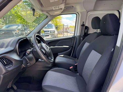 Used 2022 RAM ProMaster City Tradesman FWD image 16