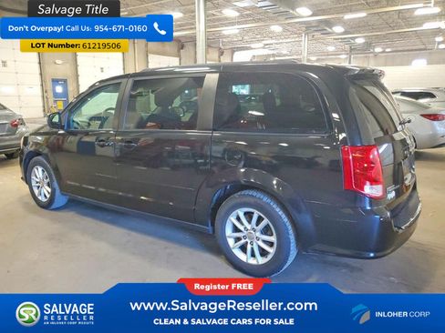 Used 2016 Dodge Grand Caravan SXT FWD image 3
