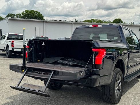 Used 2025 Ford F150 Lightning Flash AWD/4WD image 20