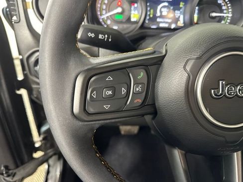 Used 2024 Jeep Wrangler Unlimited w/ Convenience Group image 15