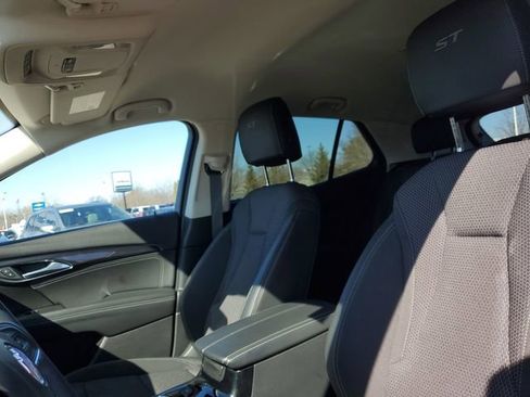 Used 2023 Buick Envision Preferred w/ Sport Touring Package AWD/4WD image 5