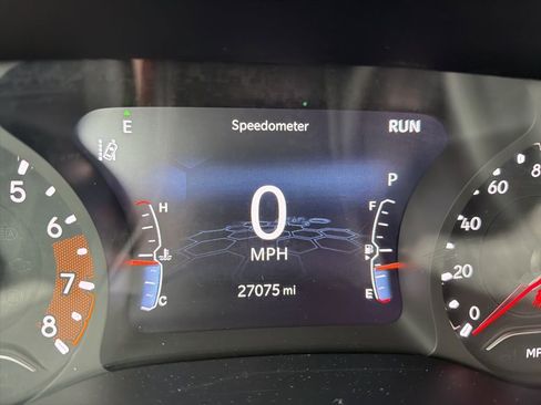 Used 2022 Jeep Compass Latitude w/ Sun and Sound Group AWD/4WD image 8