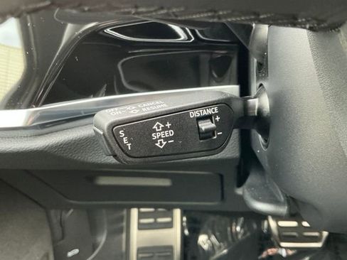 New 2025 Audi Q3 2.0T Premium image 15