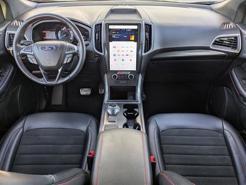 Certified 2023 Ford Edge ST-Line image 16