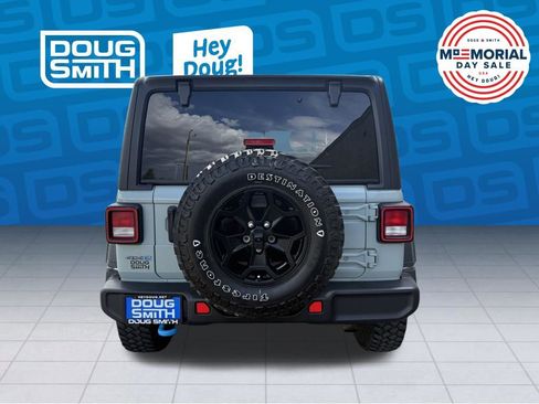 Used 2023 Jeep Wrangler Unlimited w/ Cold Weather Group AWD/4WD image 3