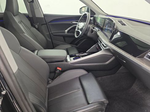 Certified 2025 Audi Q5 Premium Plus AWD/4WD image 45