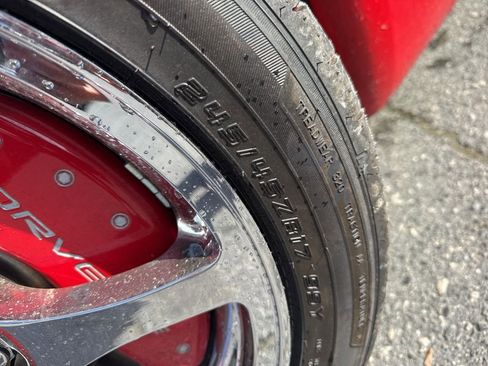 Used 1998 Chevrolet Corvette Coupe w/ Roof Pkg RWD image 22