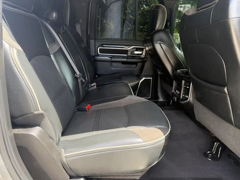 Used 2020 RAM 2500 Laramie w/ Night Edition AWD/4WD image 10