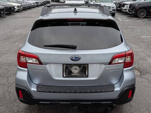 Used 2019 Subaru Outback 3.6R Limited AWD/4WD image 8