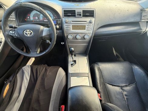 Used 2011 Toyota Camry SE image 27