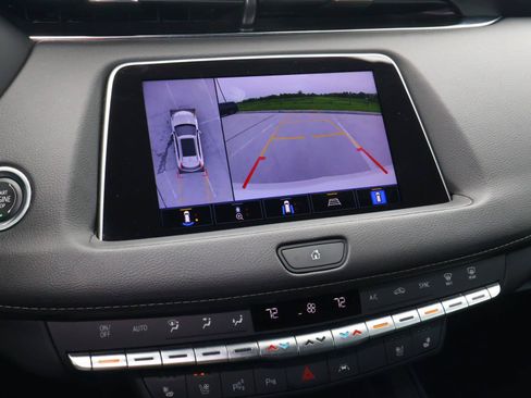 Certified 2022 Cadillac XT4 Premium Luxury w/ Enhanced Visibility Package FWD image 30