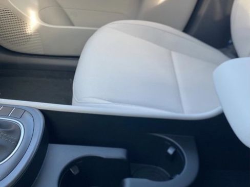 New 2026 Hyundai Kona SE FWD image 25