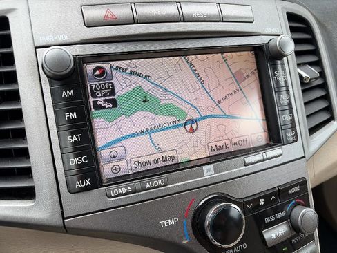 Used 2011 Toyota Venza AWD image 14