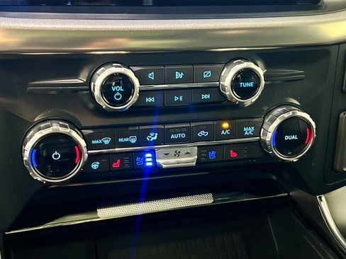 Used 2022 Ford F150 Raptor w/ Raptor 37 Performance Package image 27