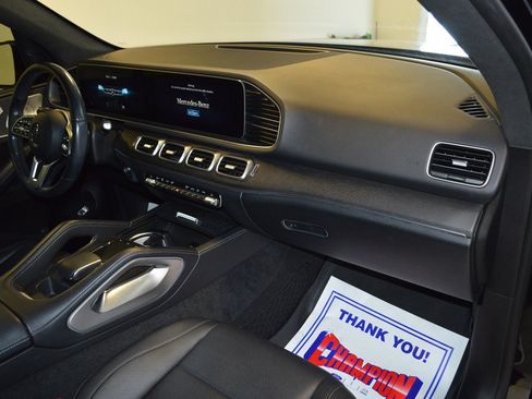Used 2020 Mercedes-Benz GLE 350 4MATIC image 10