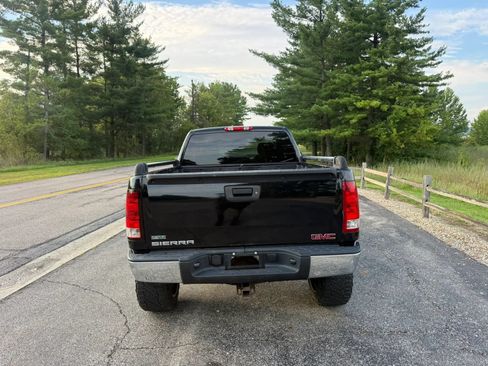 Used 2010 GMC Sierra 1500 SL AWD/4WD image 7