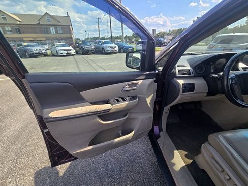 Used 2013 Honda Odyssey EX-L image 18